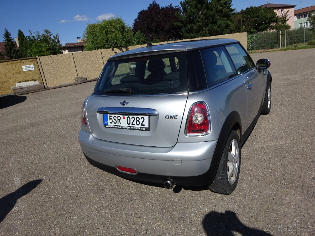 Mini Cooper 1.4i r.v.2007 (70 kw) - 4