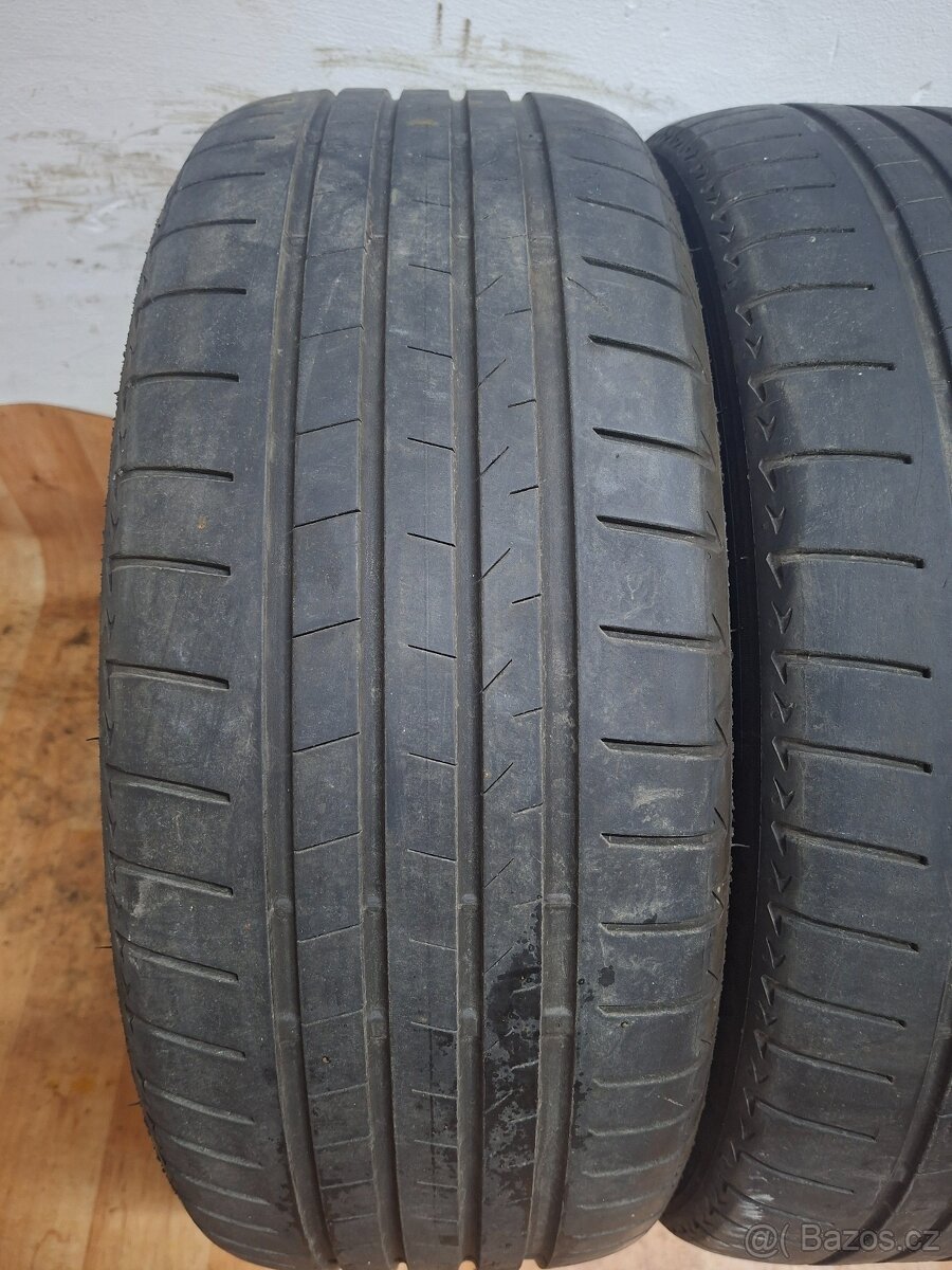 Letní pneu 235/45/20 Bridgestone - 4