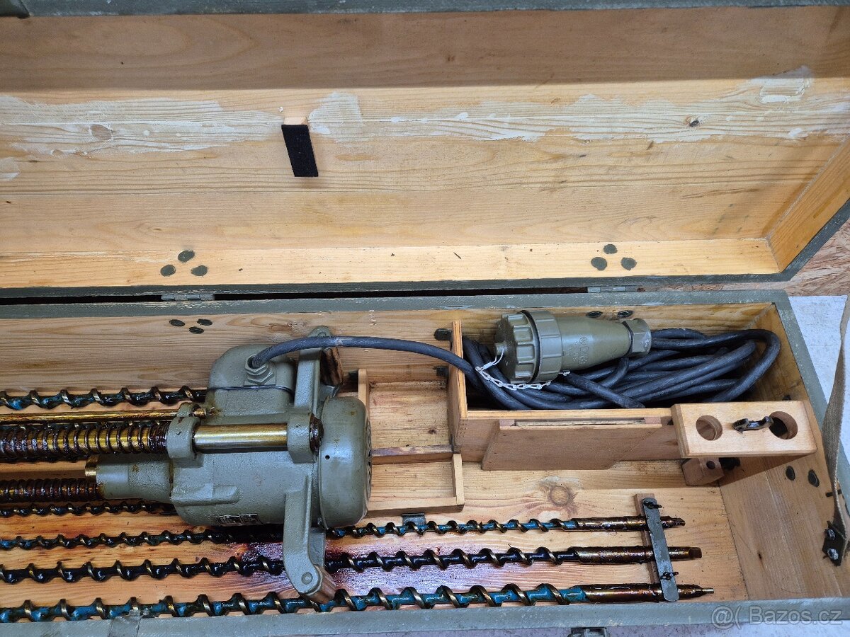 Tesařská vŕtačka - 4