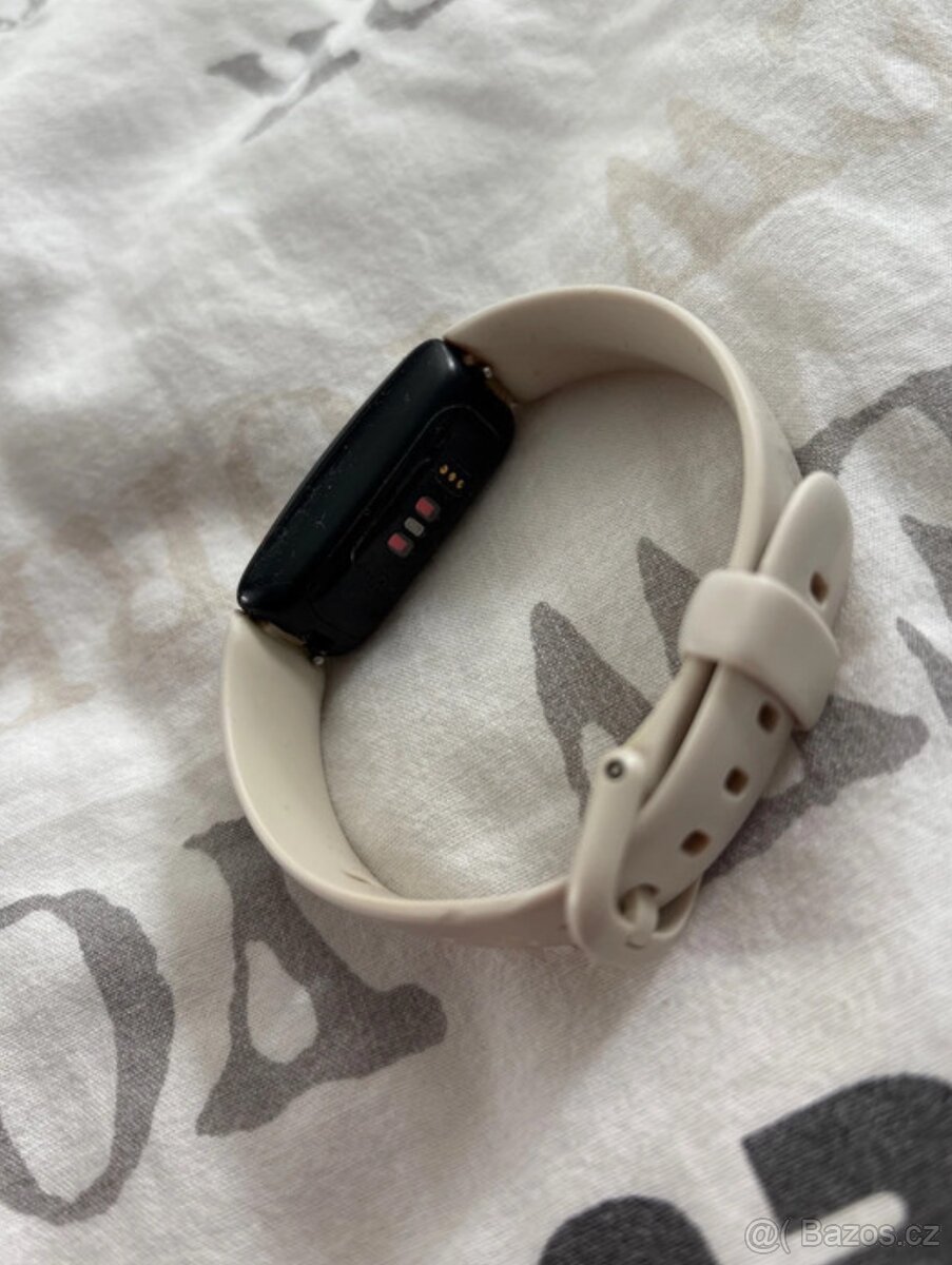 Fitbit inspire 2 - 4