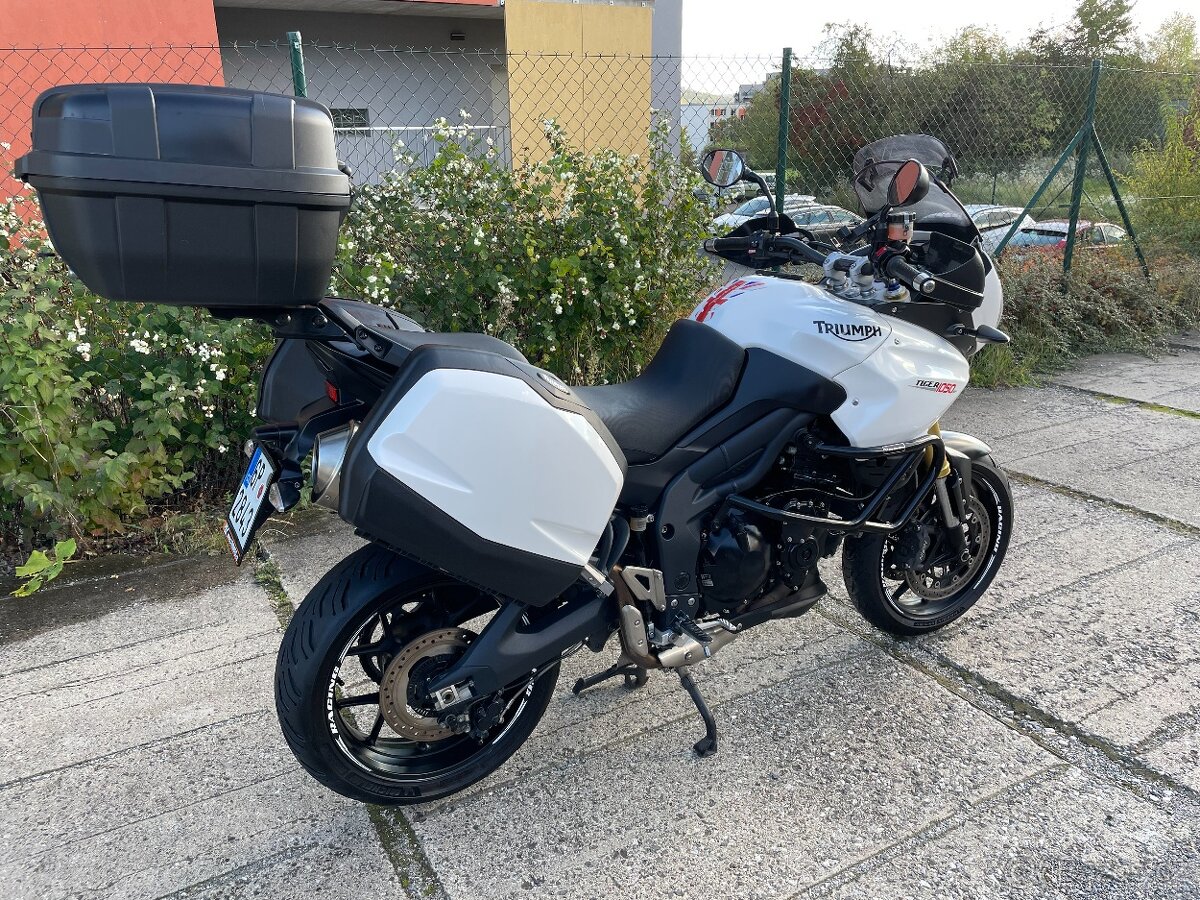 TRIUMPH TIGER 1050 r.v 2013 - 4