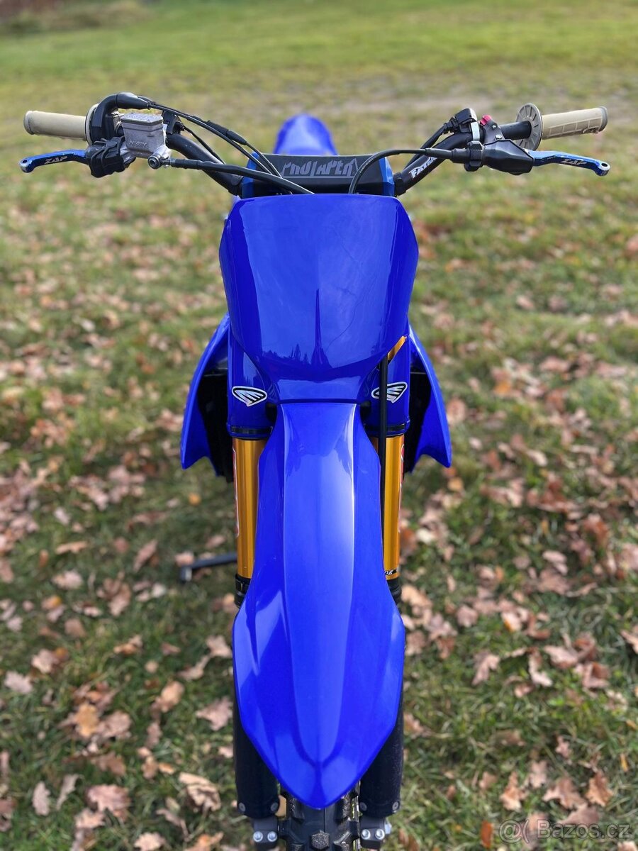 Yamaha YZ450F - 4