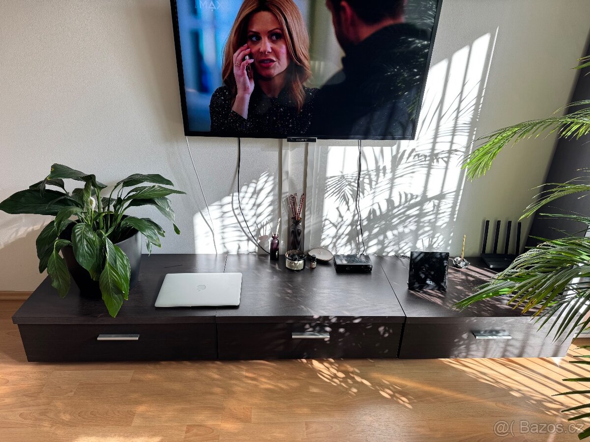 Obývací stěna - 4