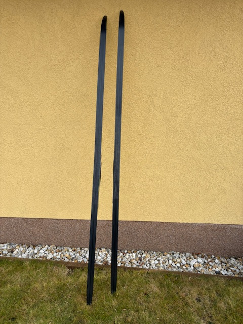 Běžecké lyže na klasiku Fischer Vasa 202 cm, 2x jeté - 4