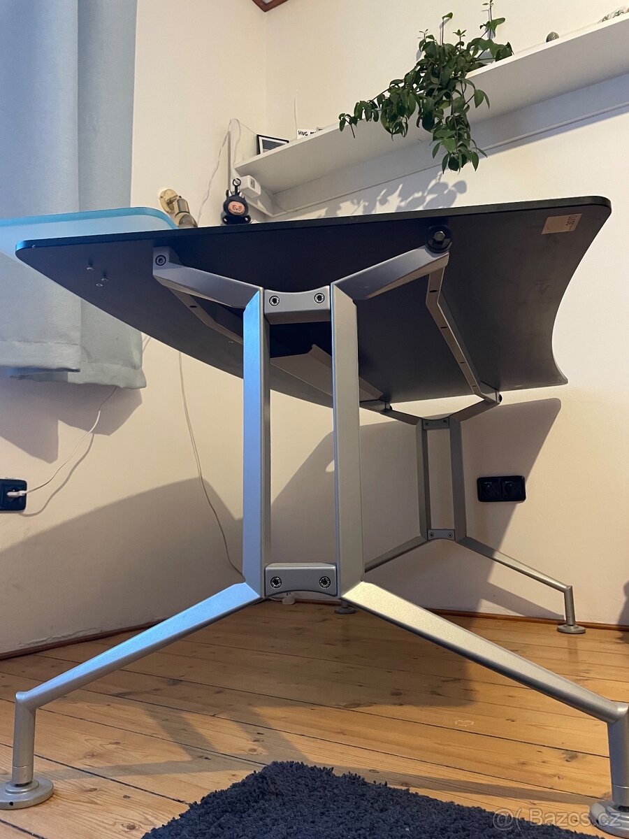 Kancelářský designový stůl - 4