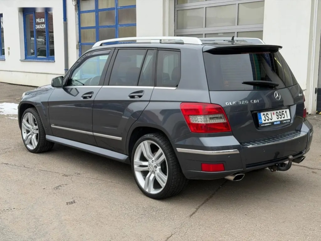 Mercedes-Benz GLK, 320 CDI 4MATIC V6 - 4