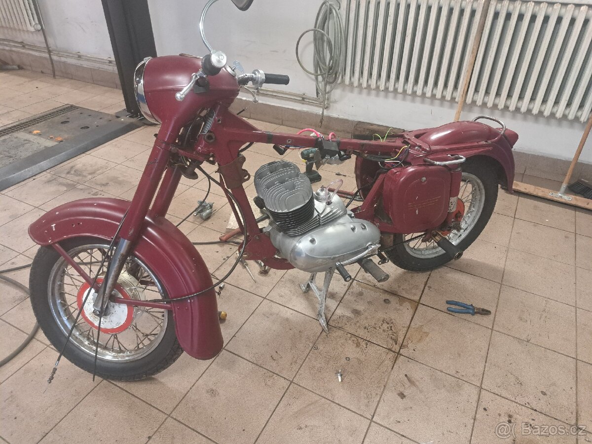 Jawa 350 354 - 4