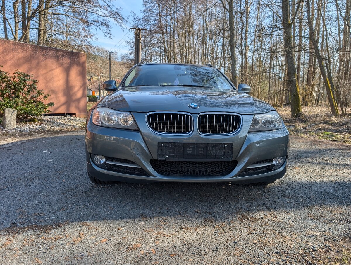 Bmw E91 318i manual 2012 - 4