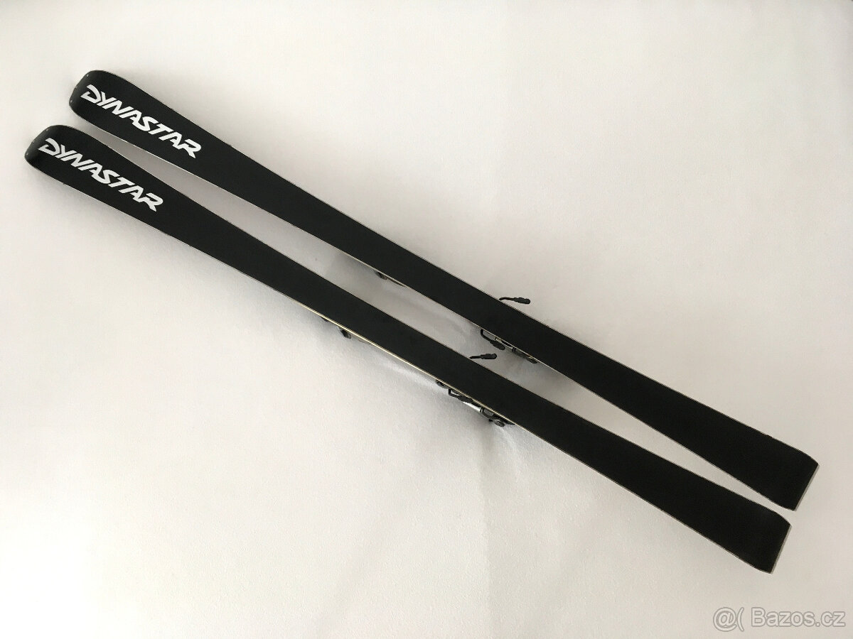 Výbava na sjezdové lyžování - 4