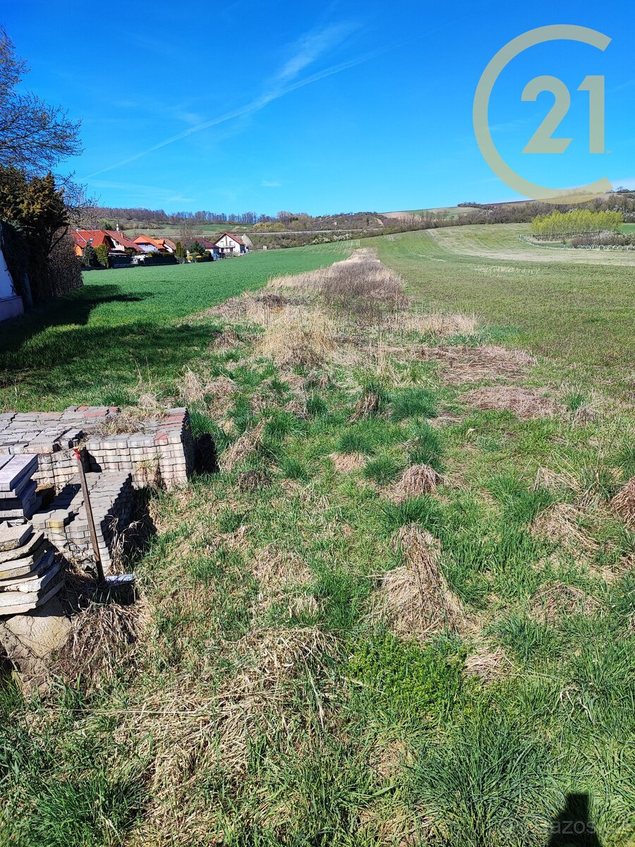 Prodej stavebního pozemku s projektem rodinného domu – Zb... - 4