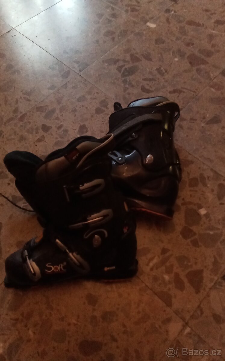 LYŽE SJEZDOVÉ+BĚŽECKÉ+BOTY PŘEZKÁČE+HŮLKY - 4