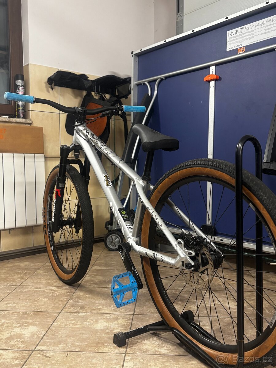 Canyon Dirt stitched 360 limited edition - 4