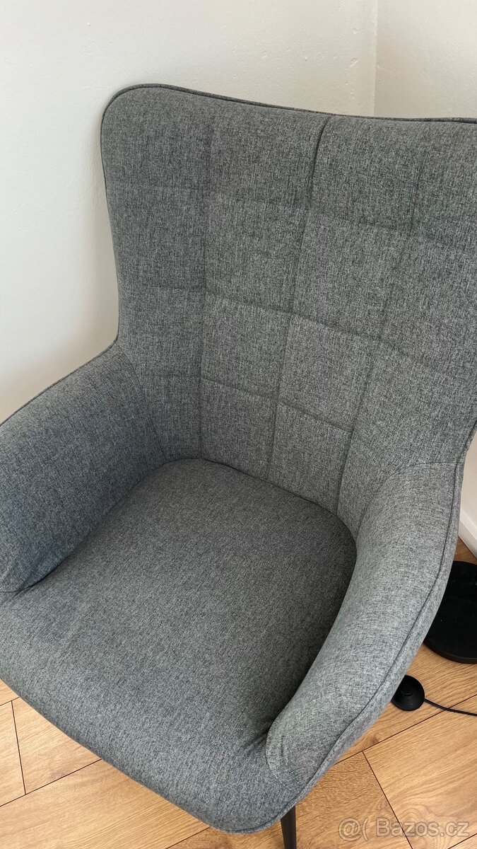 Křeslo s podnožkou - 4