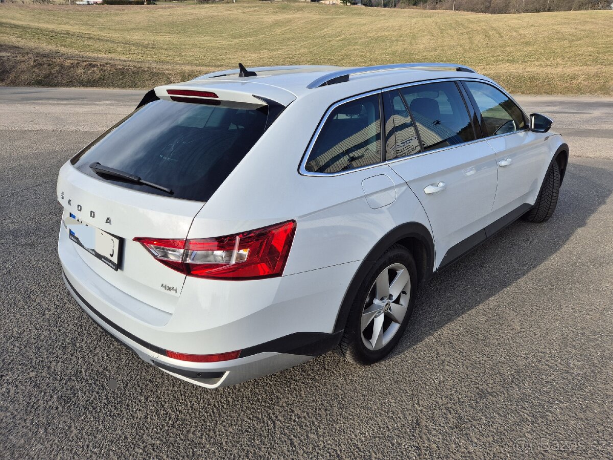 Škoda Superb Scout 12/2021 - 147 kW - 4
