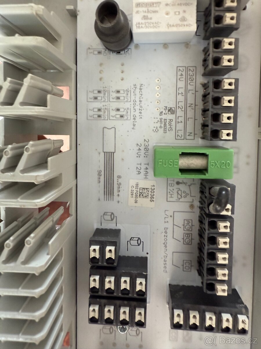 REHAU Rozvaděč Nea HC 230 V - 4