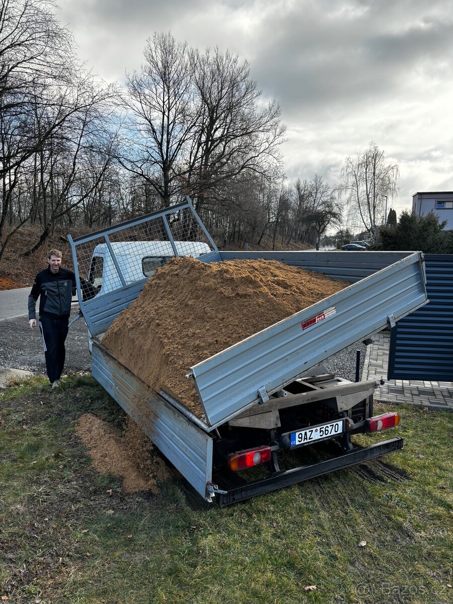 Přeprava sypkého materiálu - 4