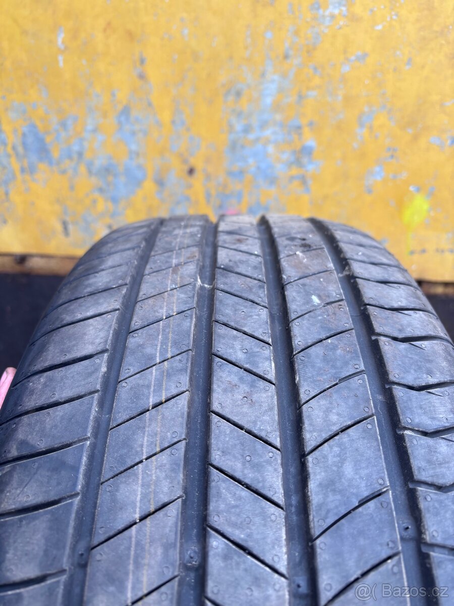 Prodám letní sadu 235/50/R19 - 4