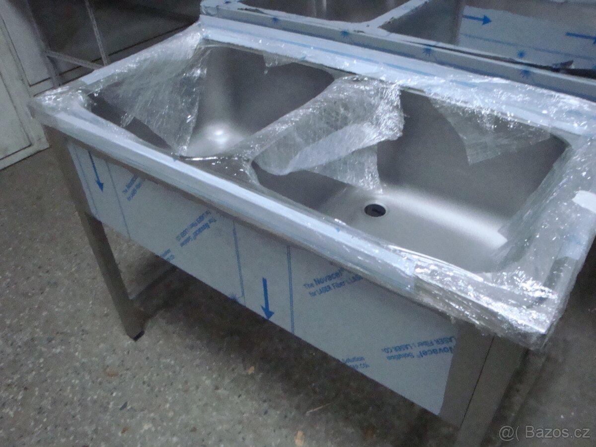 Nerezový stůl - 4