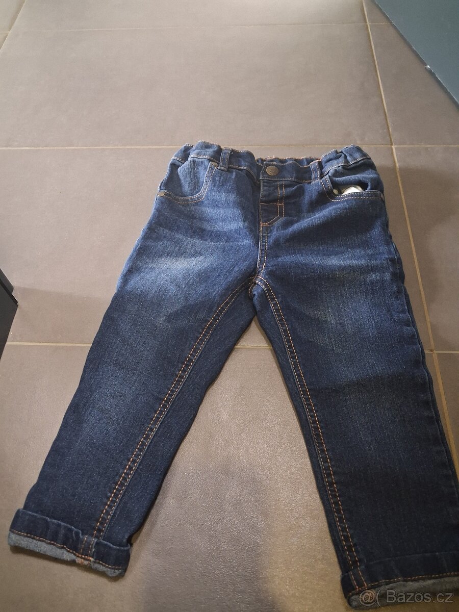 Oblečení a boty - 4