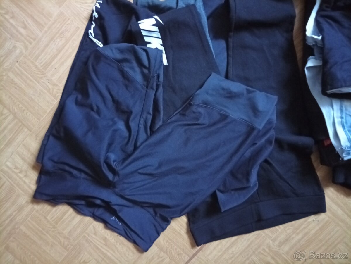 Balík dívčího oblečení - 4