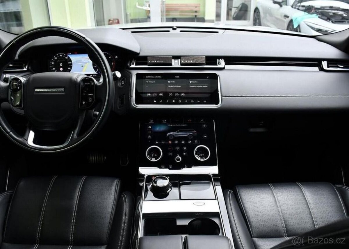 Land Rover Range Rover Velar D300HSE TAŽNÉ VZDUCH PANO