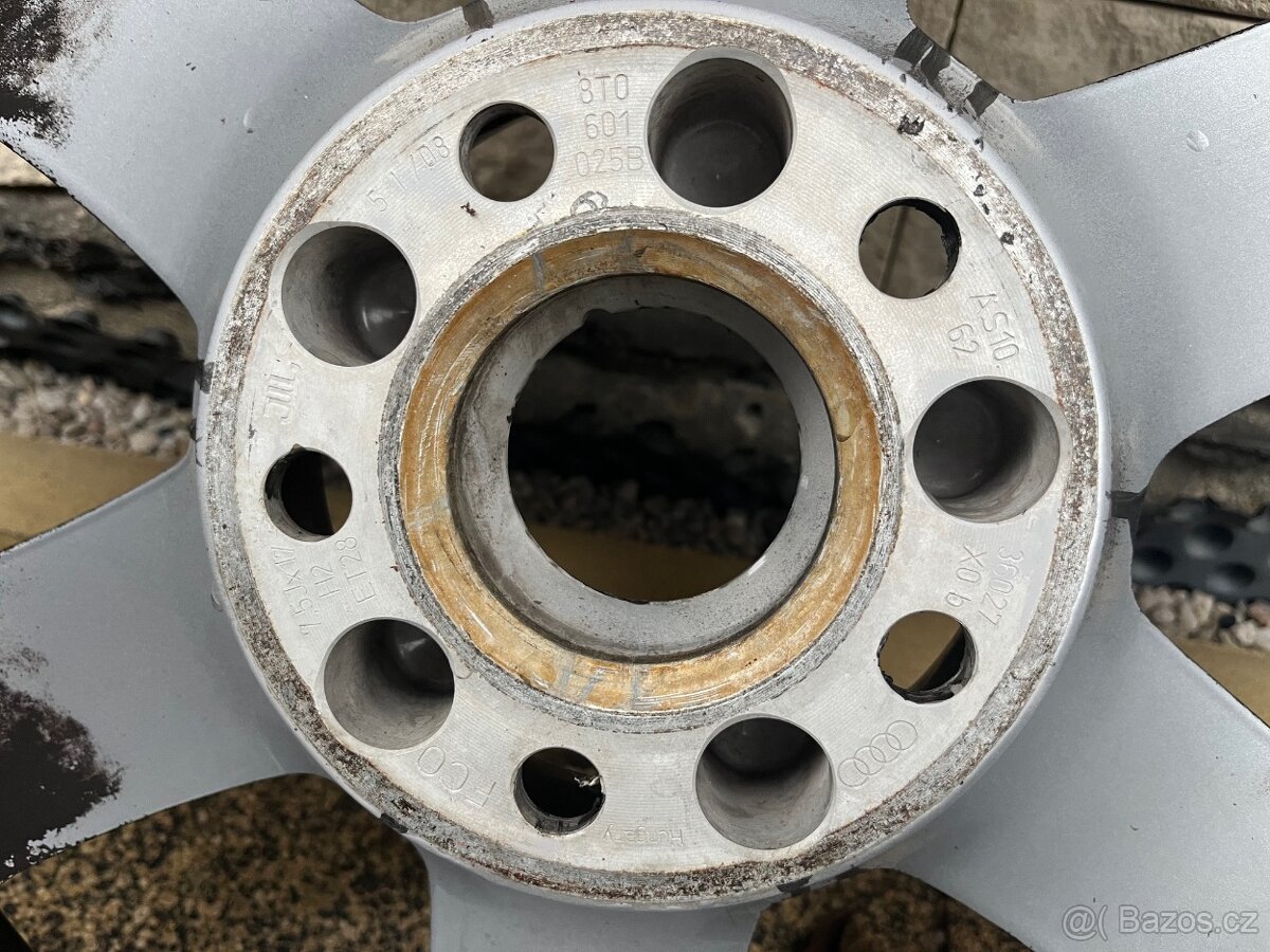 Alu kola Audi R17 folie - 4