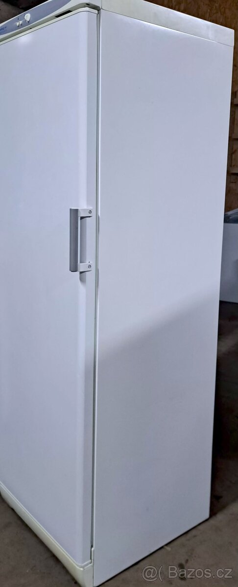 Mrazák 7 šup. Privileg oko_energiesparer. - 4