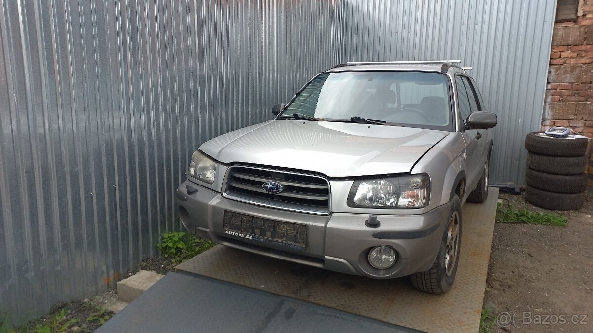 Subaru Forester 2003, 2,0 92kw -Náhradní díly - 4