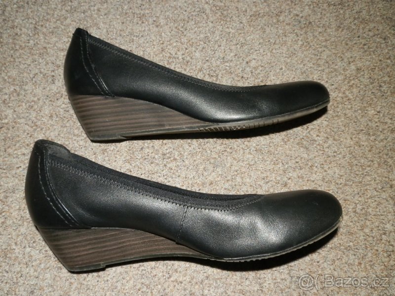 Lodičky na klínku zn.Tamaris vel.36 - 4