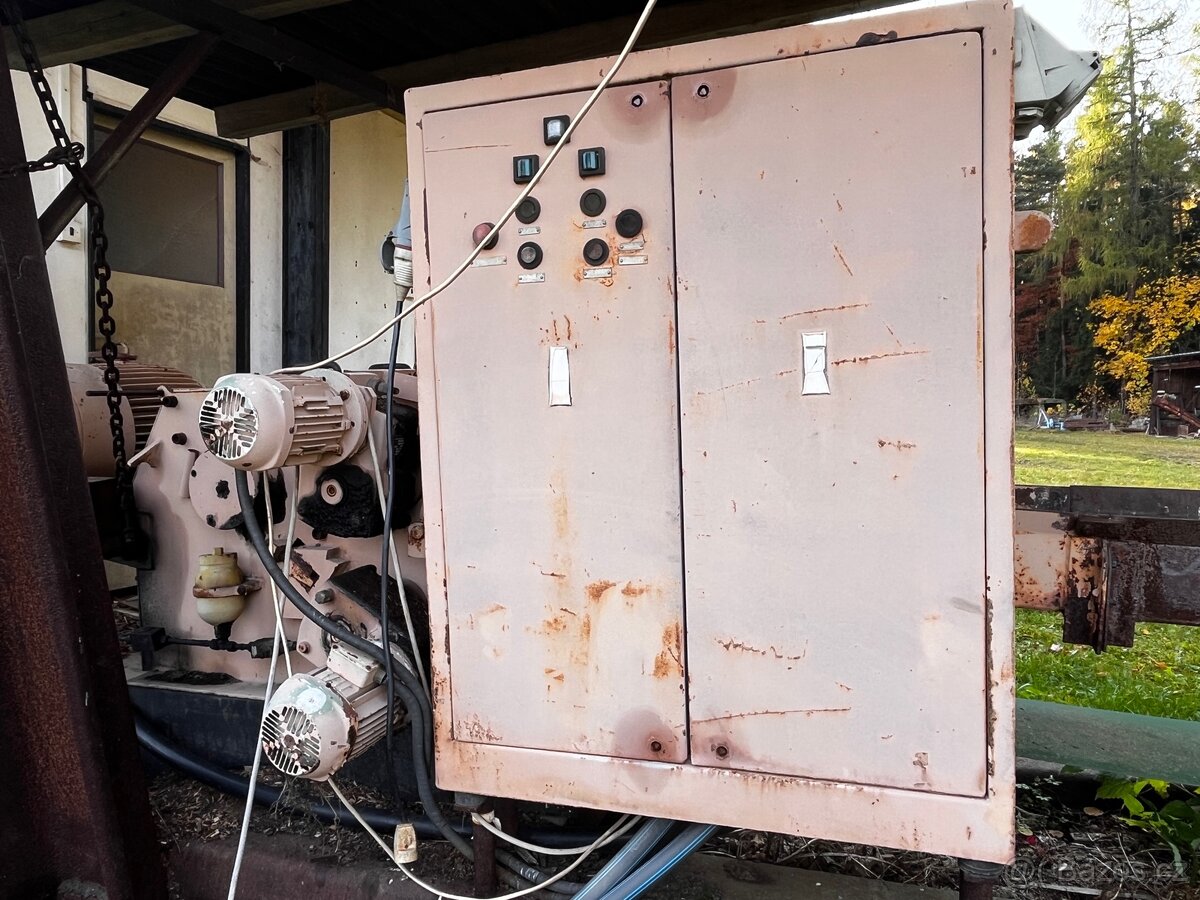 štěpkovač dřeva - 4