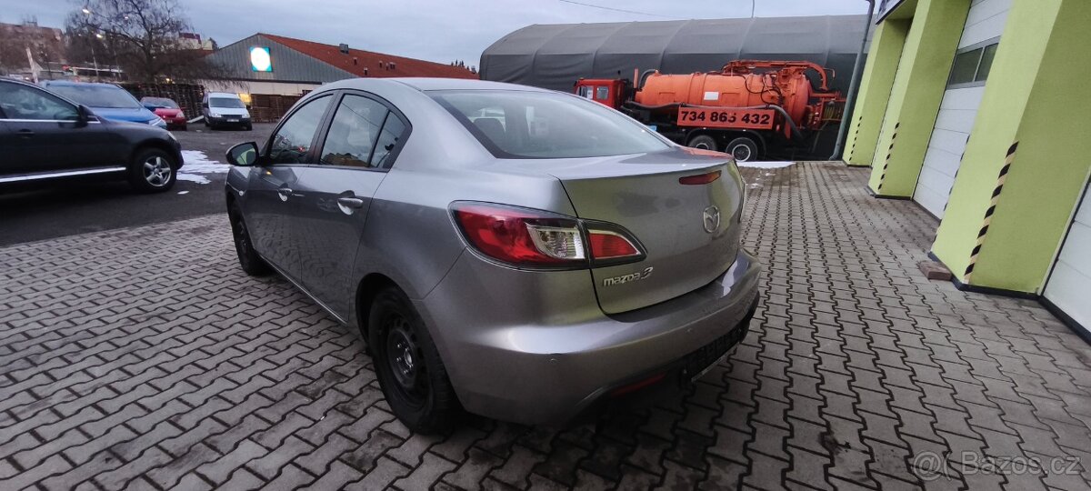 Mazda 3 1,6 benzin - 4