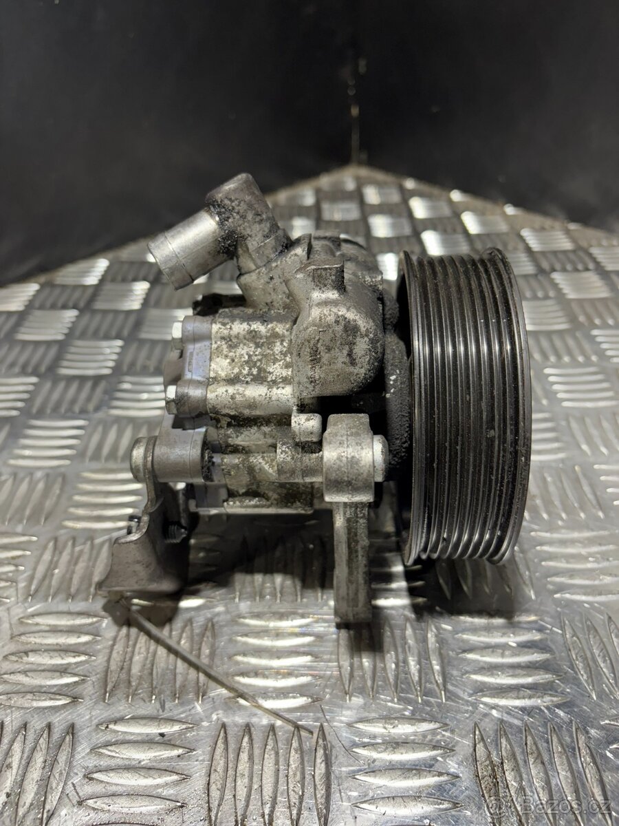 //Čerpadlo Servořízení Mercedes 2.2/2.7/3.0CDI// - 4