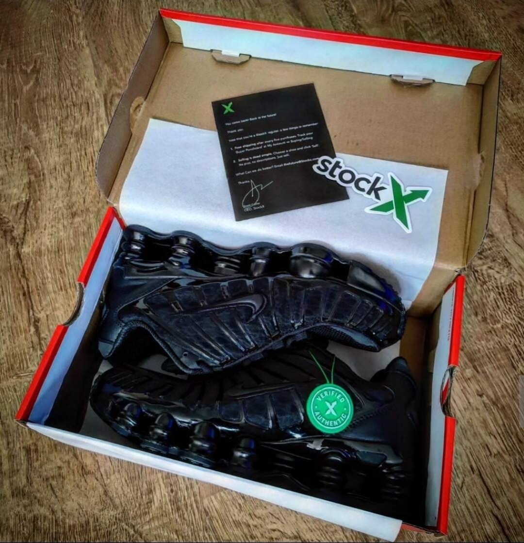 NIKE Air max Shox TL "Triple Black" - 4