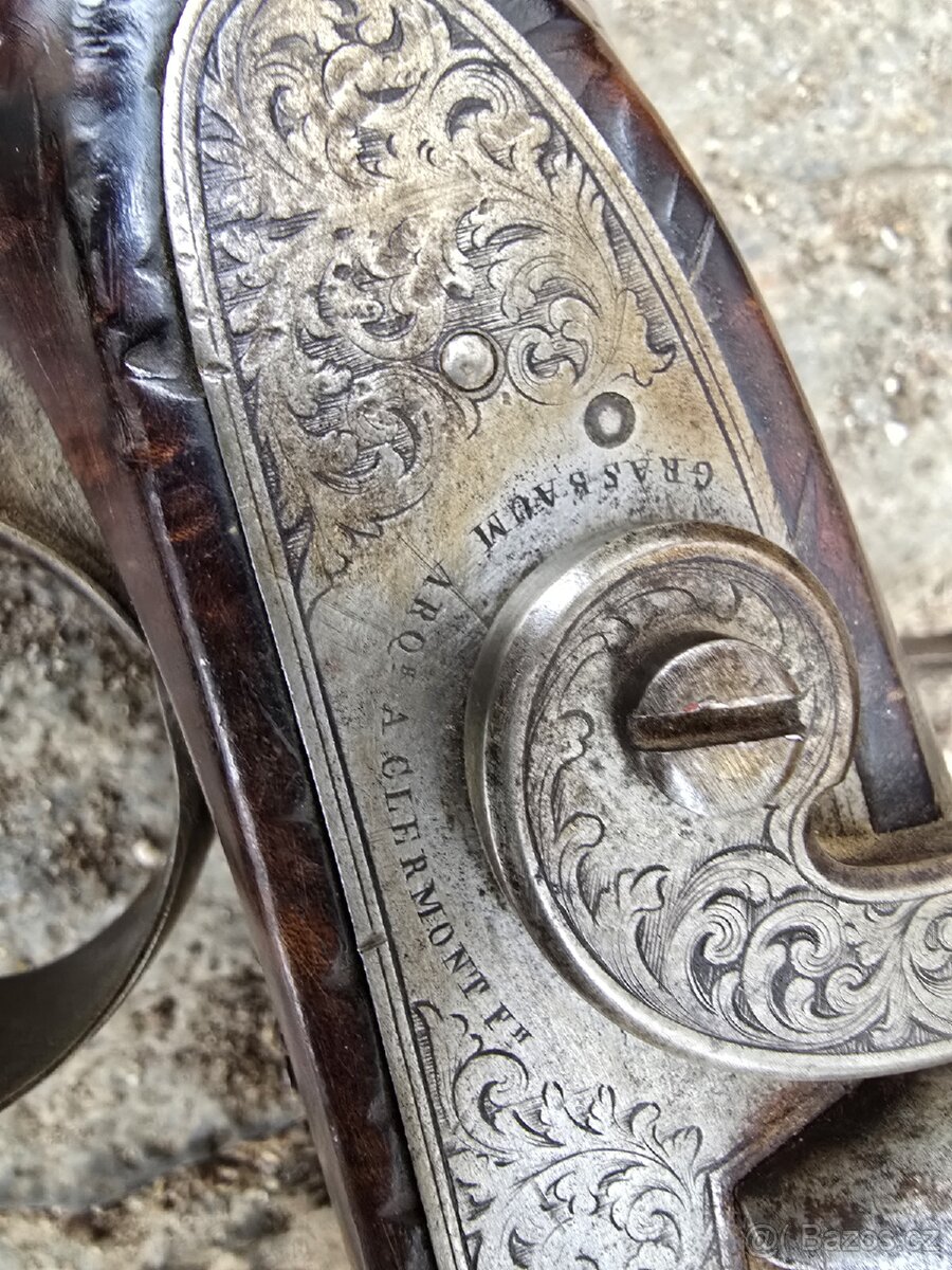 KRÁSNÁ HISTORICKÁ HONOSNÁ BROKOVNICE- PŘEDOVKA - 4