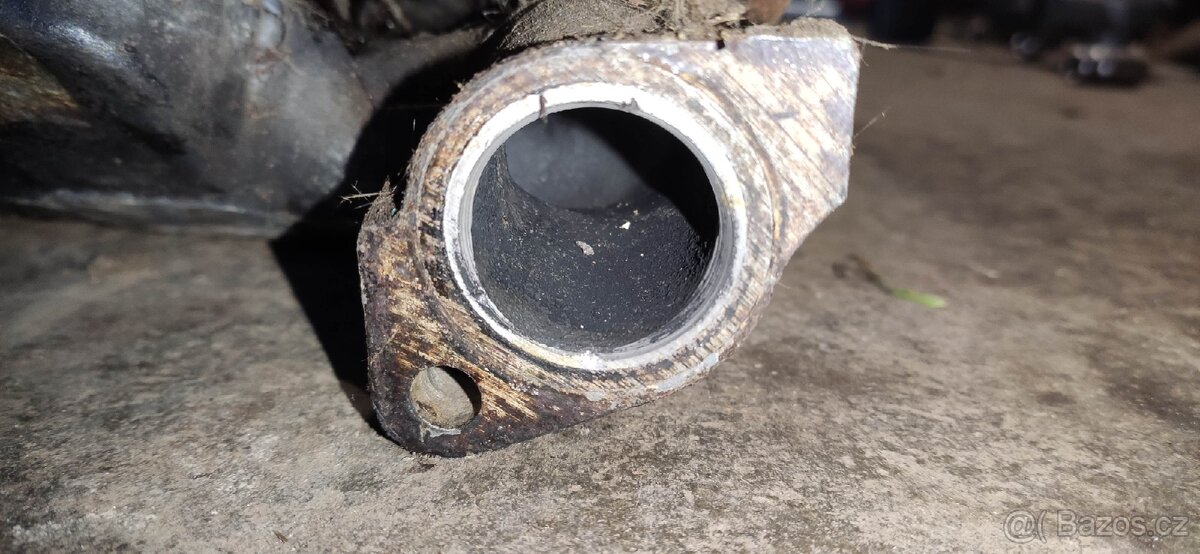 Sací potrubí škoda 130l 130gl - 4