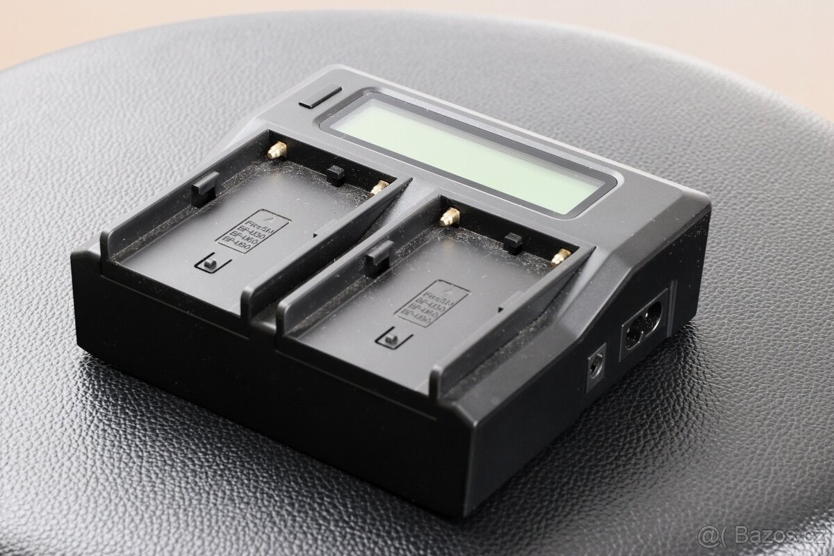 2x SMALLRIG BP-U60 6800 mAh & nabíječka - 4