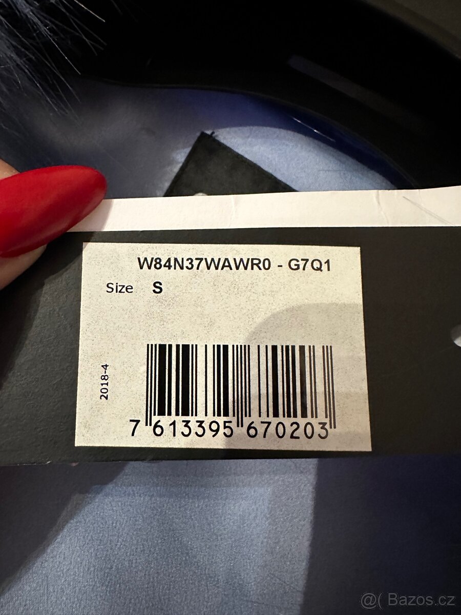 Kožíšková vesta Guess - 4