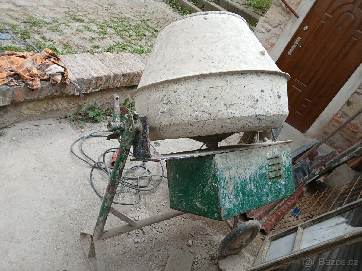 Míchačka - 4