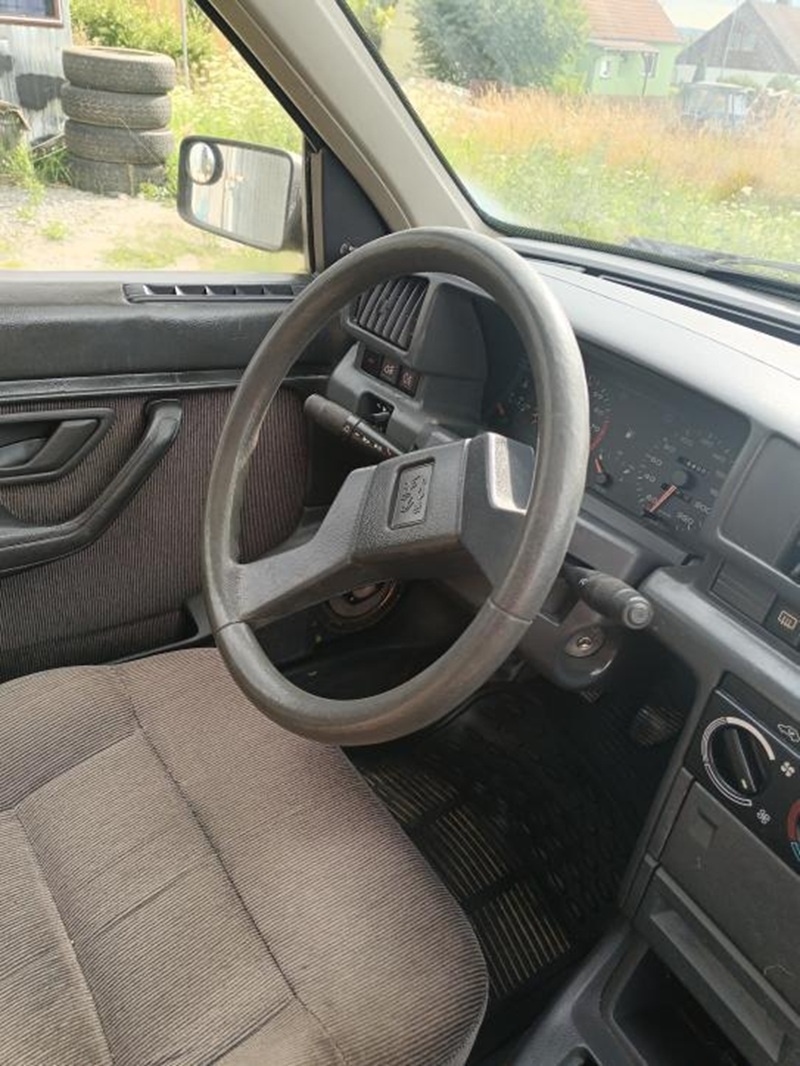 peugeot 405 SRI 1,9 - 4