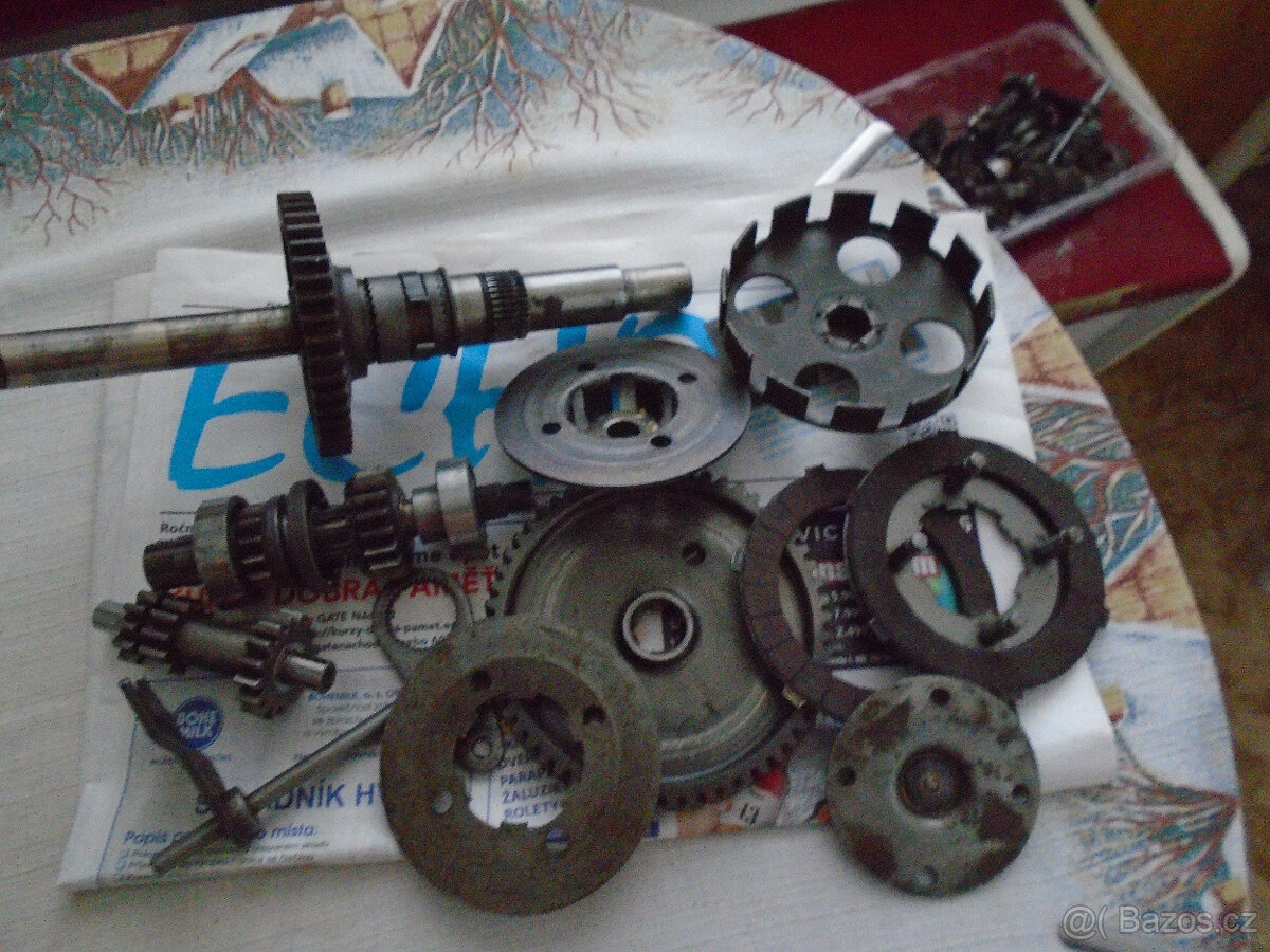 Prodám díly na ,S11,S22,Jawety - 4