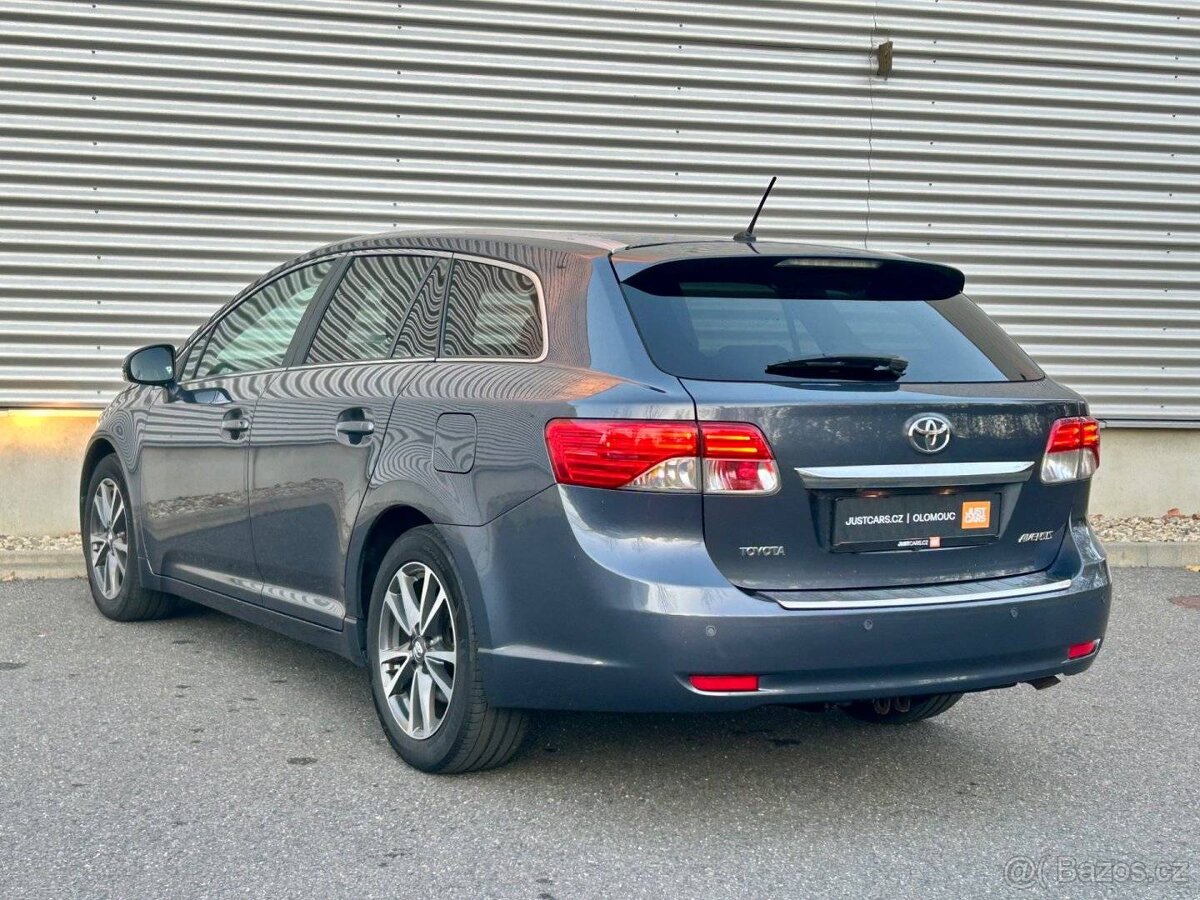 Toyota Avensis, 2.2 D-4D EDITION/1.MAJ./SER.KN - 4