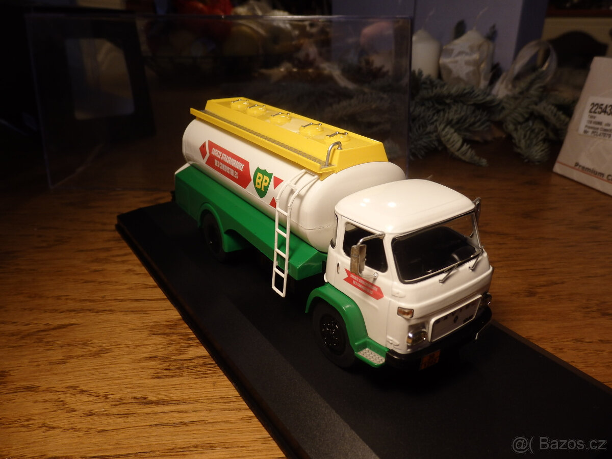 Saviem SM 8, 1:43 IXO Models - 4