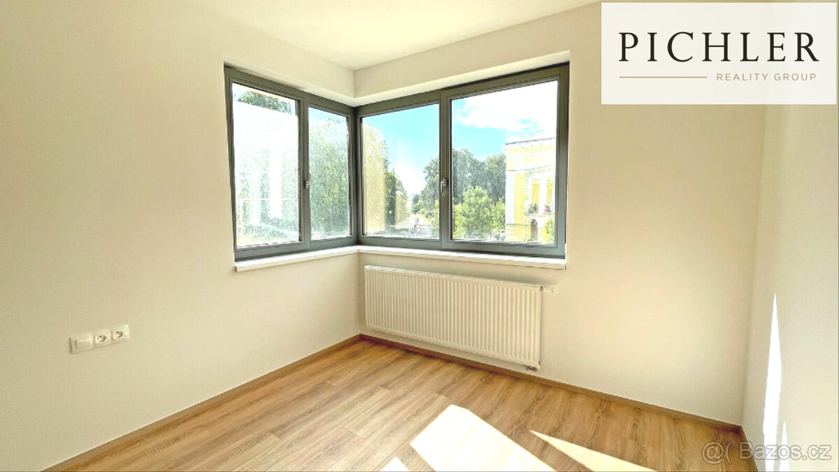 Prodej bytu 4+kk 117 m2 - 4