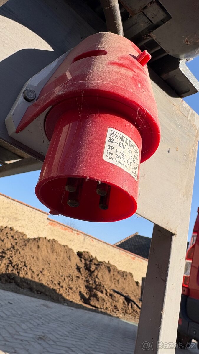 Kuželová štípačka, elektromotor 3kw - 4