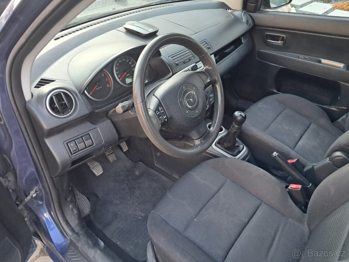 Mazda2 - 4