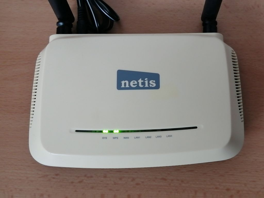 WiFi router Netis WF2419 - 4