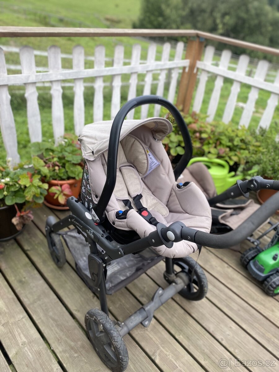 Kočárek CAM DINAMICO - 4