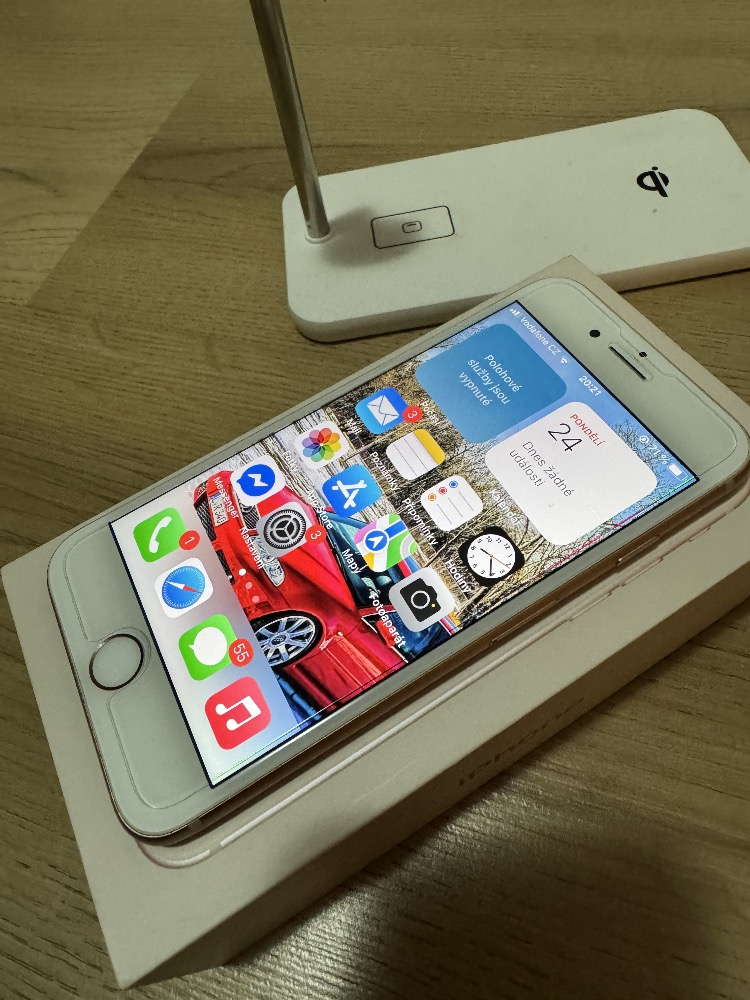 Prodám iPhone 8 GOLD 64GB v krásném stavu - 4