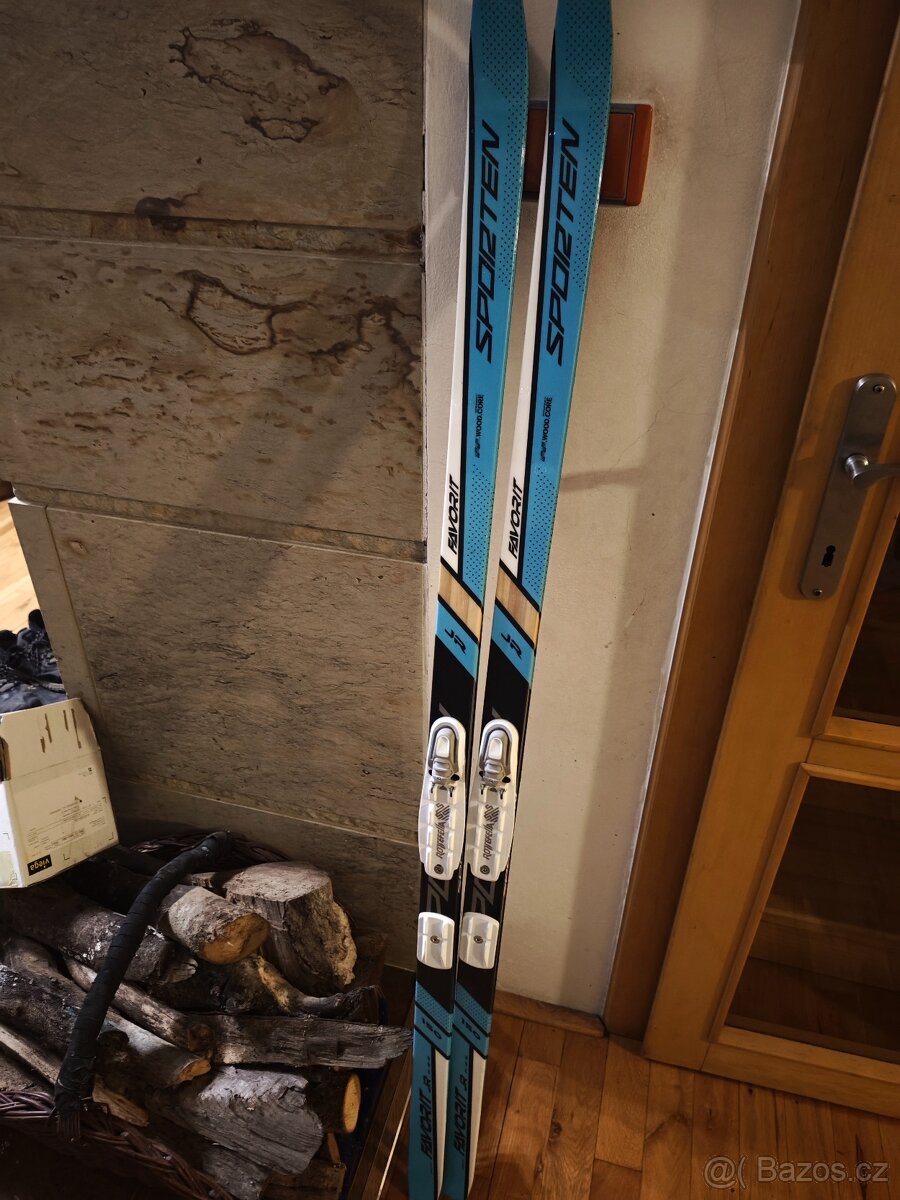 Set běžky, boty a hůlky - 4