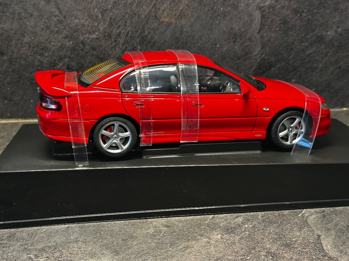 Holden Commodore VT2 Clubsport R8 Autoart - 4
